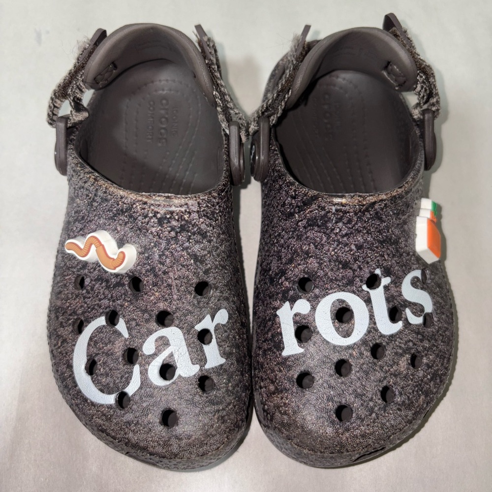 Crocs x Carrots Clogs - Kids Size 9